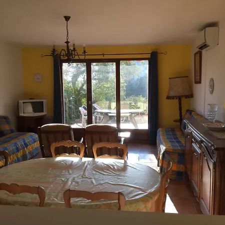 Les Bastidons Casa de Férias